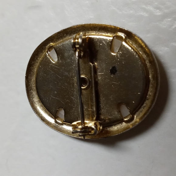 VTG Cameo Carved Brooch - Picture 3 of 6